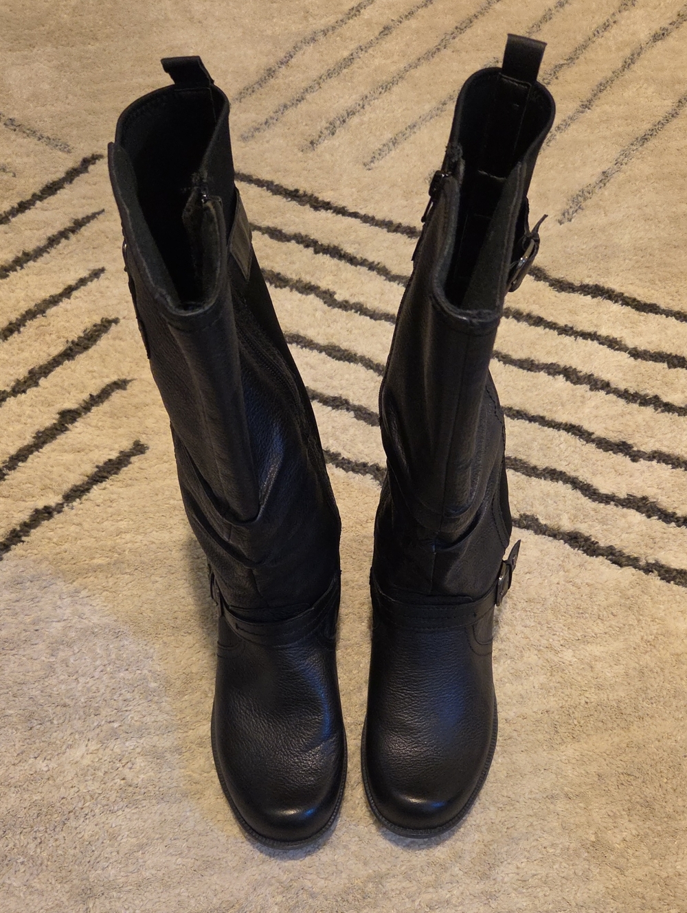 Earth Origins Black Leather Mid-Calf Heeled Boots